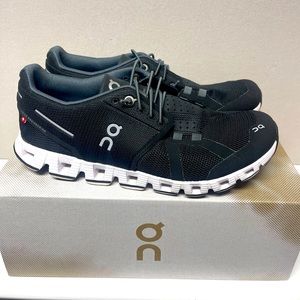 On Running Cloud running shoes